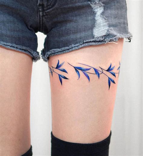 unique thigh tattoos|elegant thigh tattoos for women.